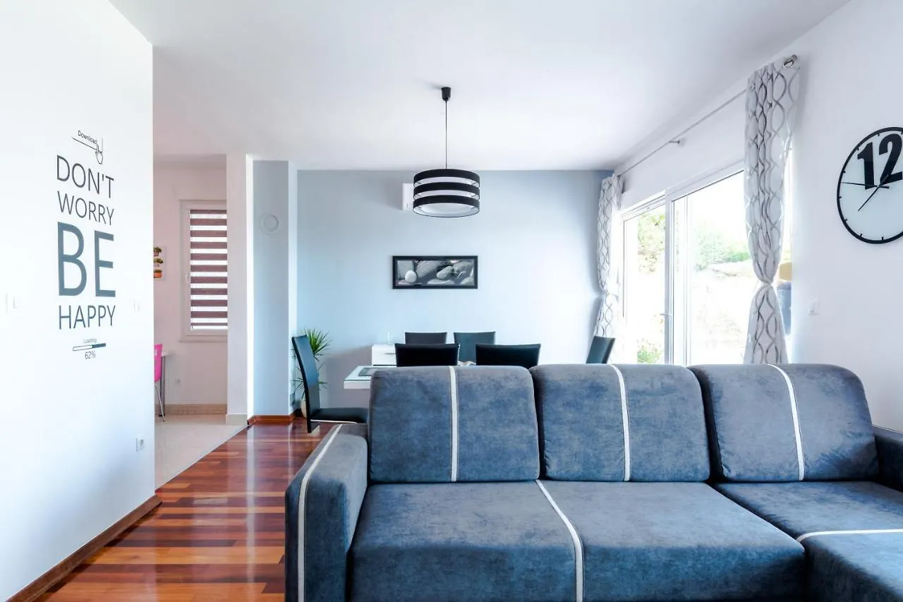 Family Apartment With Huge Terrace And Hot Tub - Franka Split